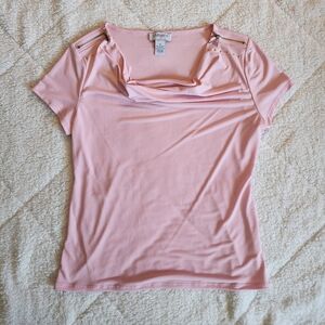 Women's Medium Carmen Marc Valvo Pink cowl neck short sleeve top With Gold Zip
